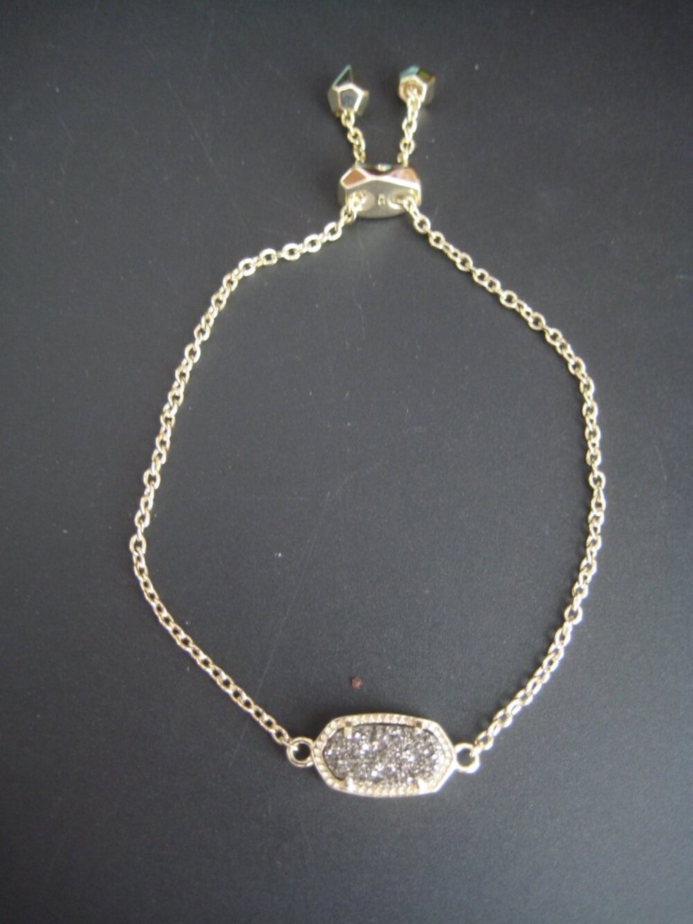 KENDRA SCOTT ADJUSTABLE GOLD PLATED WHITE DRUZY STONE BRACELET